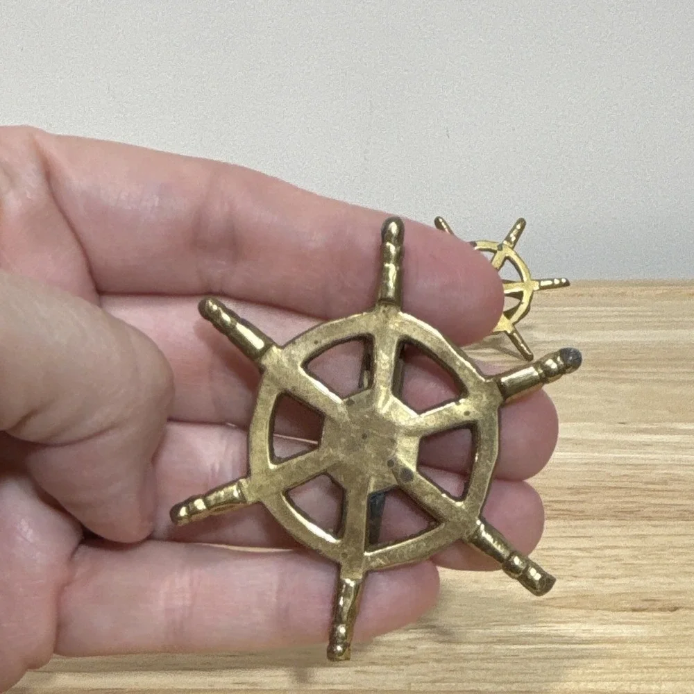 6 Brass Metal Ship Wheel Napkin Rings Nautical Decorative Table Decor Gold Tone